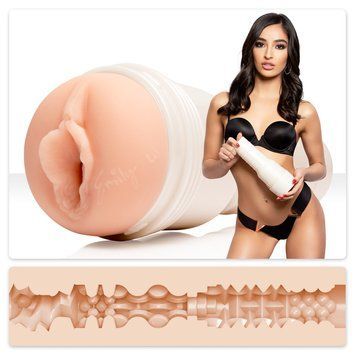 Мастурбатор Fleshlight Emily Willis Squirt (телесный) 46036 фото