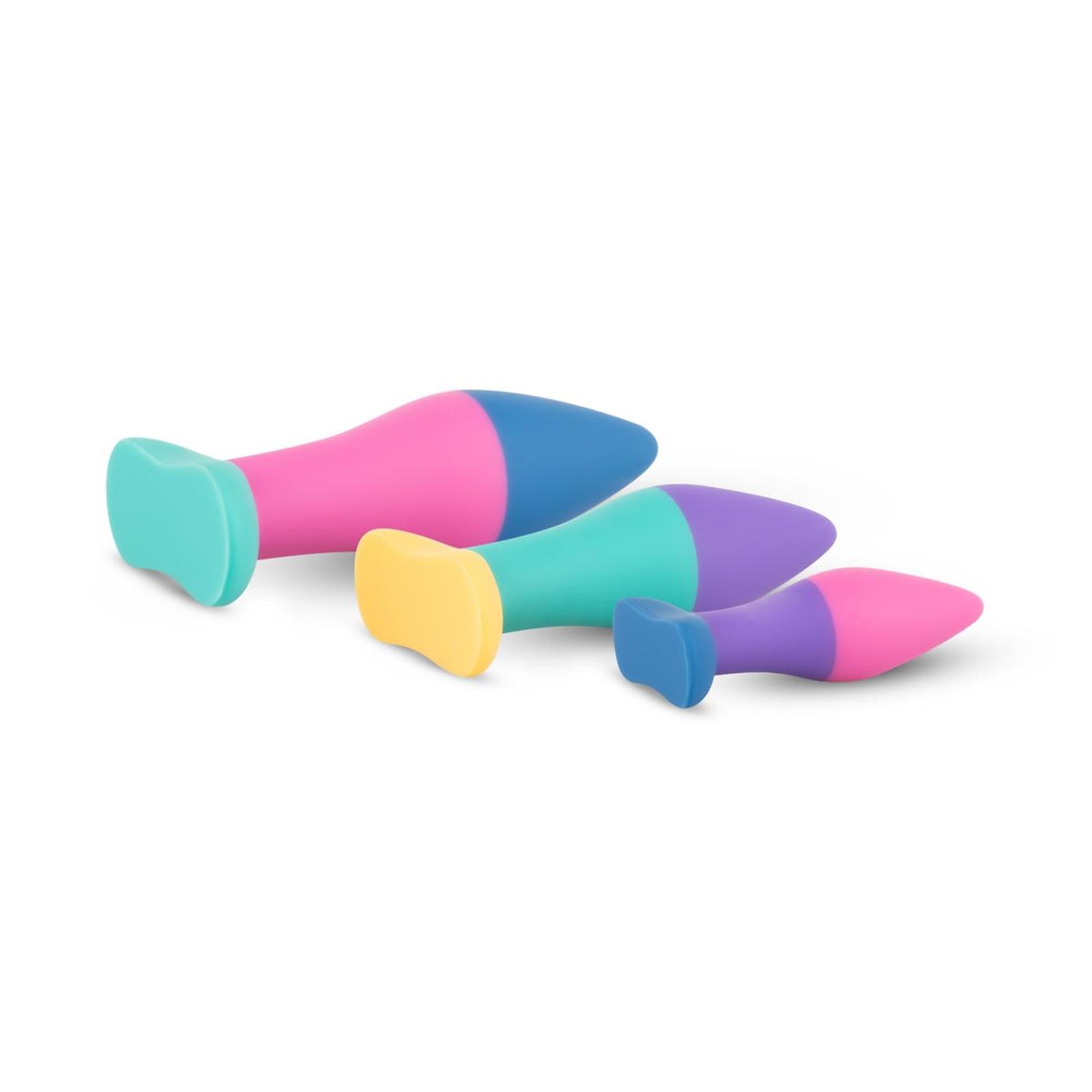 Zestaw korków analnych PMV20 Koda Butt Plug Set, 3 szt (tęcza) Zestaw korków analnych PMV20 Koda Butt Plug Set, 3 szt (tęcza)