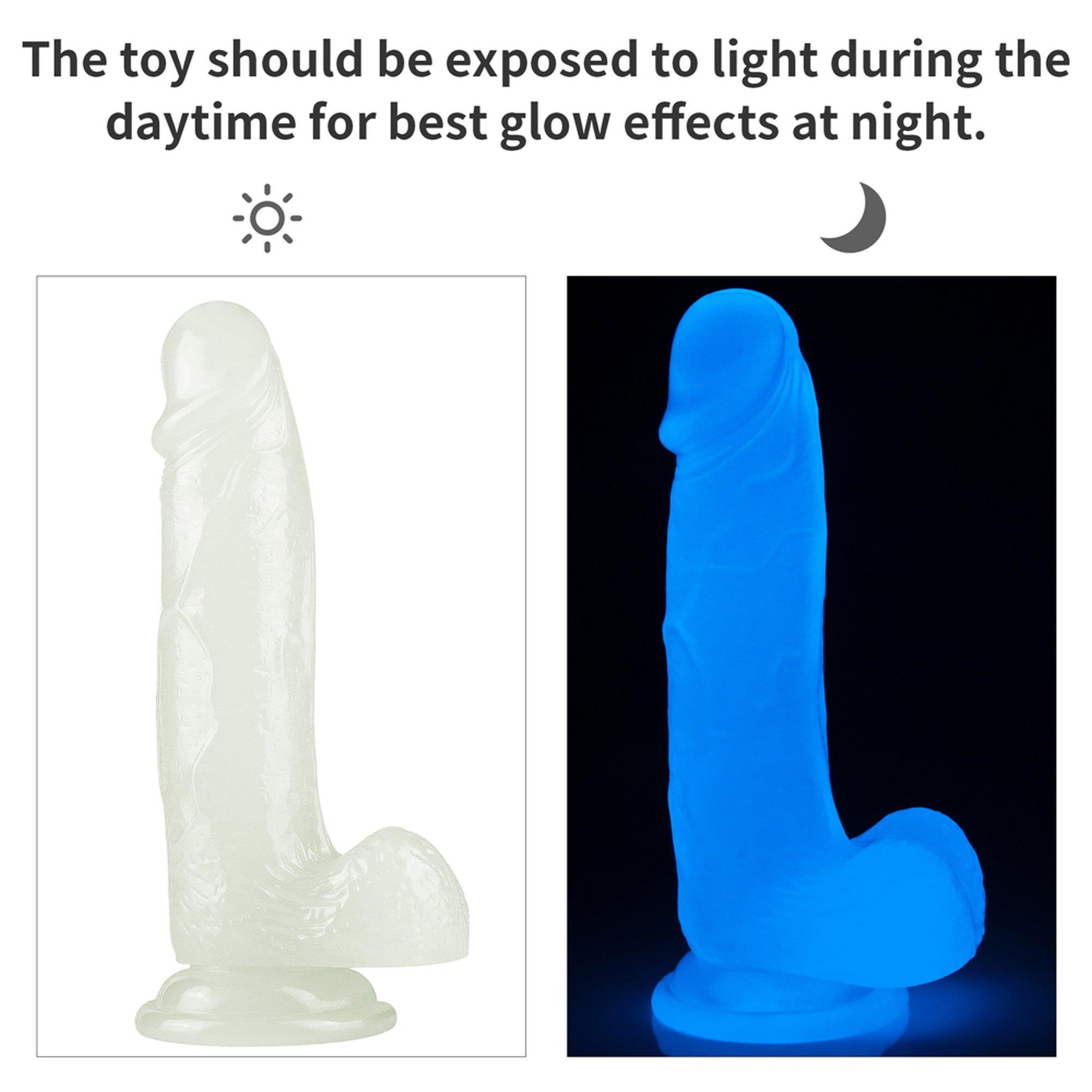 Neonowe dildo LoveToy Lumino Play, 19 cm (niebieski) Neonowe dildo LoveToy Lumino Play, 19 cm (niebieski)