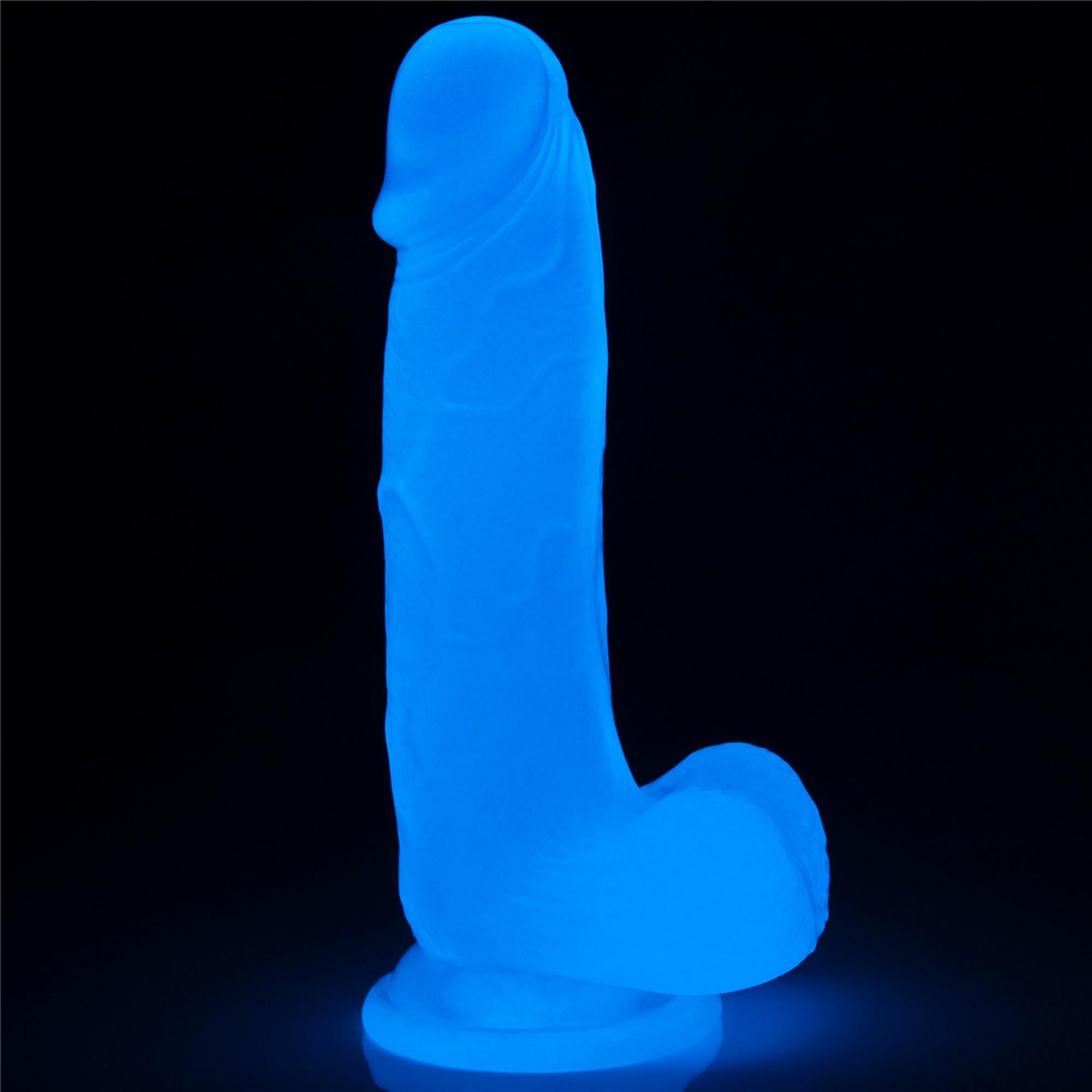 Neonowe dildo LoveToy Lumino Play, 19 cm (niebieski) Neonowe dildo LoveToy Lumino Play, 19 cm (niebieski)